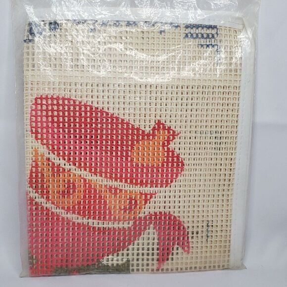 Vintage NEW Spinnerin Latch Hook Rug Pillow Printed Canvas Christmas Bells Holly - Picture 2 of 4